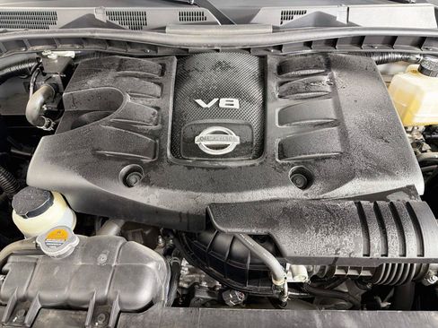 Used 2024 Nissan Armada SV AWD/4WD image 32