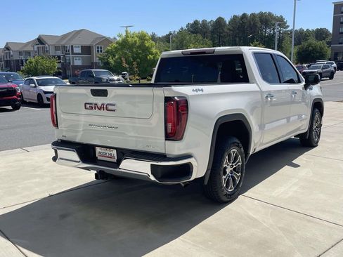 Used 2025 GMC Sierra 1500 SLT AWD/4WD image 6
