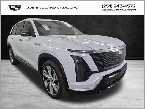 New 2026 Cadillac Vistiq Luxury w/ LPO, Floor Liner Package image 1