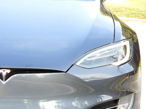Used 2017 Tesla Model S 75D AWD/4WD image 40
