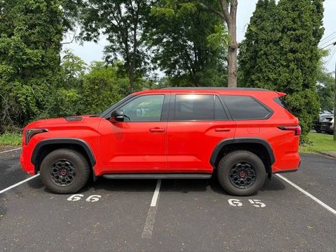 Used 2023 Toyota Sequoia TRD Pro AWD/4WD image 8