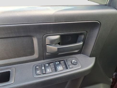 Used 2018 RAM 3500 Tradesman w/ Chrome Appearance Group image 15