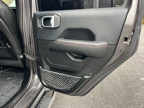 Used 2019 Jeep Wrangler Unlimited Rubicon image 43