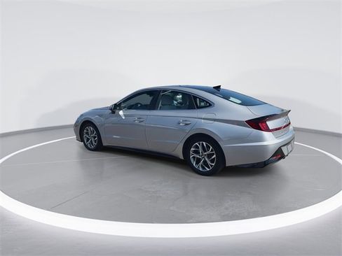Used 2023 Hyundai Sonata SEL w/ Convenience Package image 6