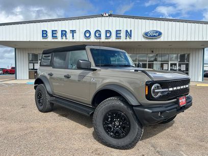 New 2026 Ford Bronco Outer Banks w/ Sasquatch Package