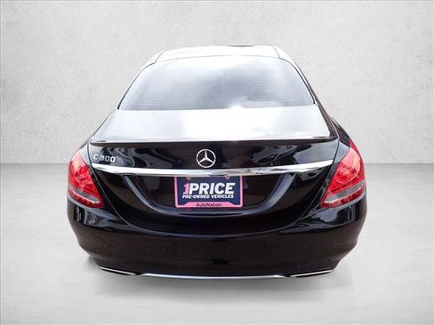 Used 2018 Mercedes-Benz C 300 Sedan image 3