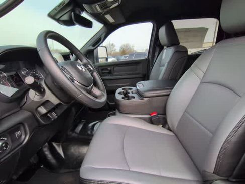 New 2026 RAM 3500 Tradesman image 10