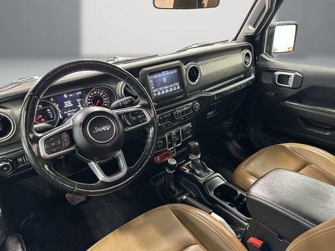 Used 2021 Jeep Wrangler Unlimited Rubicon w/ Safety Group AWD/4WD image 13
