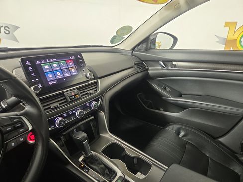 Used 2018 Honda Accord EX-L image 25