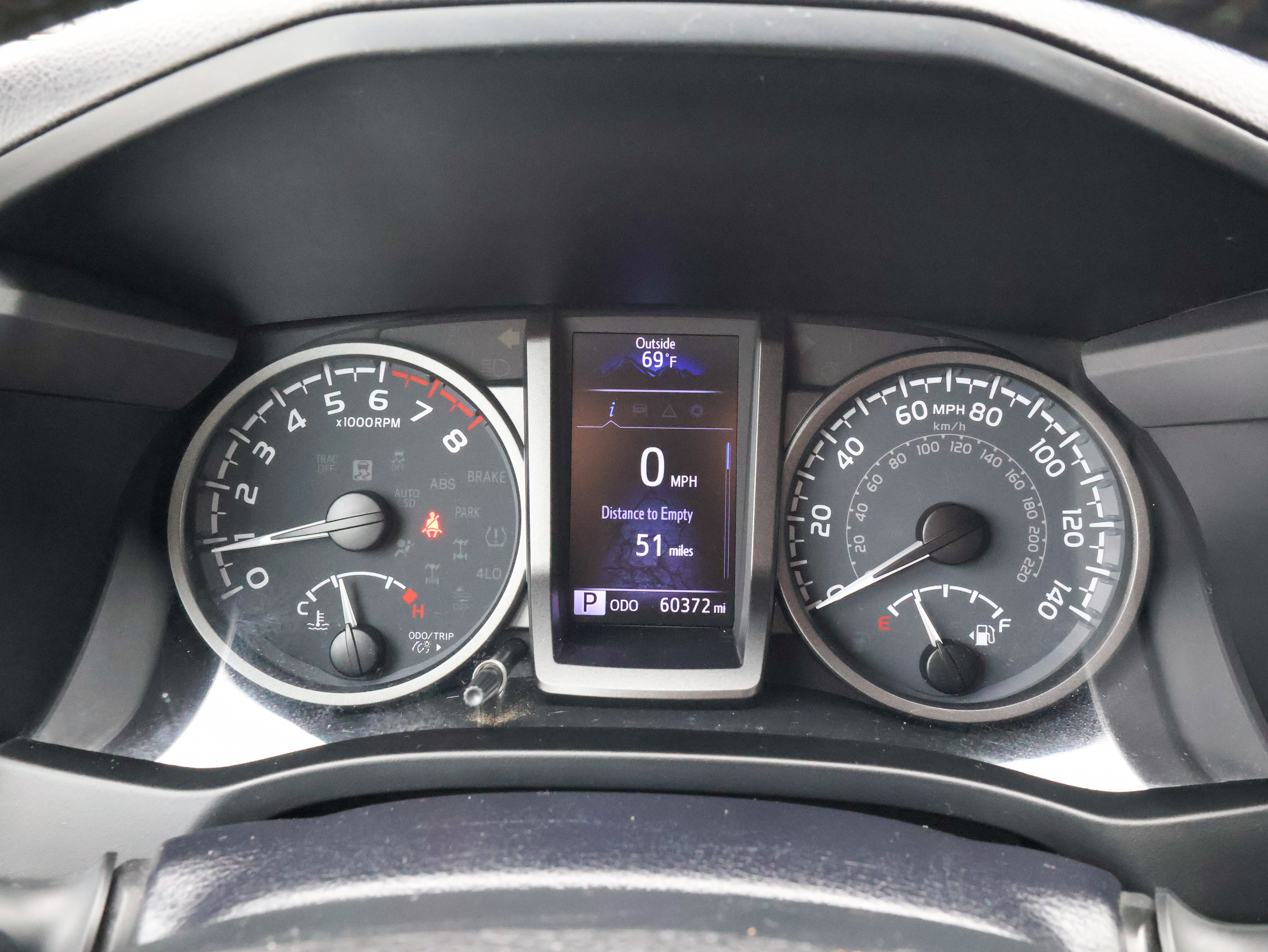 Used 2022 Toyota Tacoma TRD Off-Road w/ Technology Package AWD/4WD image 23