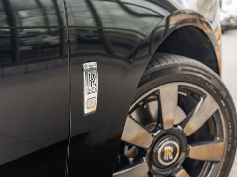 Used 2025 Rolls-Royce Cullinan image 11