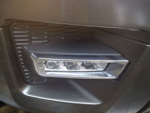 Used 2016 Ford Expedition EL XLT w/ Equipment Group 202A image 11