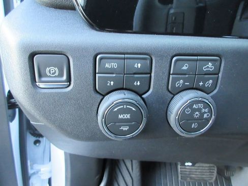 New 2026 Chevrolet Silverado 1500 LTZ w/ LTZ Premium Package image 28