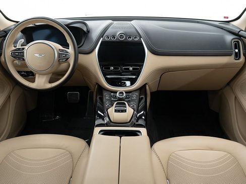 Used 2023 Aston Martin DBX 707 image 27