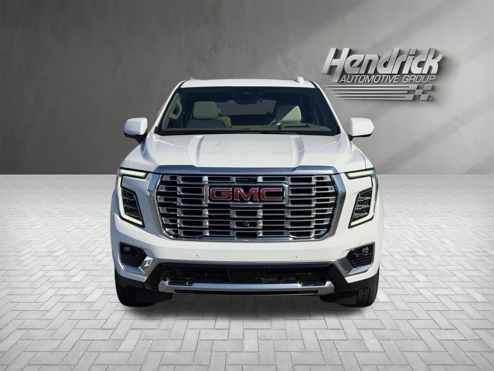 Used 2026 GMC Yukon Denali w/ Sun & Power Step Package RWD image 3