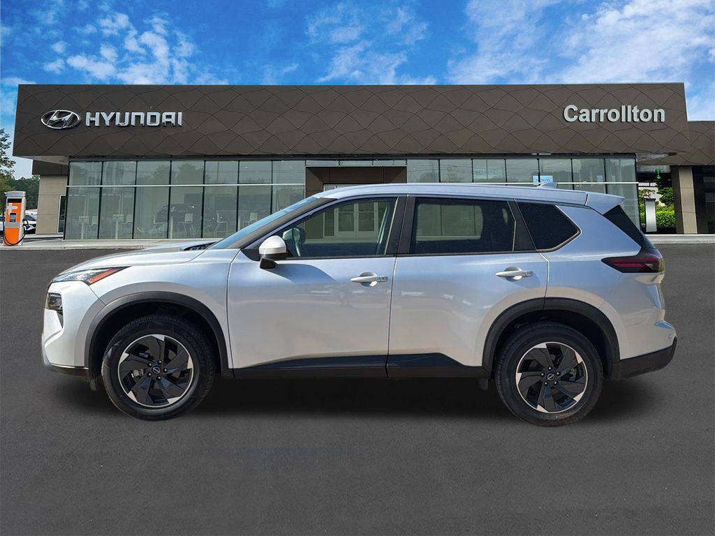 Used 2025 Nissan Rogue SV FWD image 8