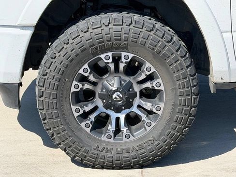 Used 2020 RAM 1500 Laramie AWD/4WD image 7