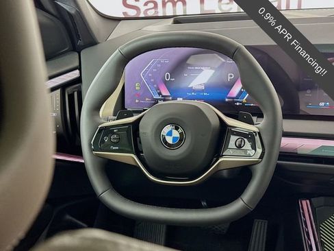 Used 2025 BMW X3 xDrive30i w/ Premium Package image 11