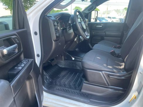 Used 2022 Chevrolet Silverado 2500 W/T w/ WT Convenience Package AWD/4WD image 13