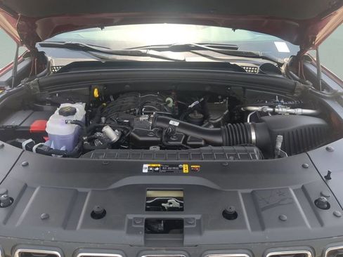 New 2025 Jeep Grand Cherokee L Laredo w/ Luxury Tech Group I RWD image 38