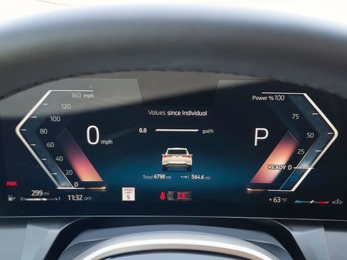 Used 2025 BMW X3 xDrive30i w/ Premium Package image 13