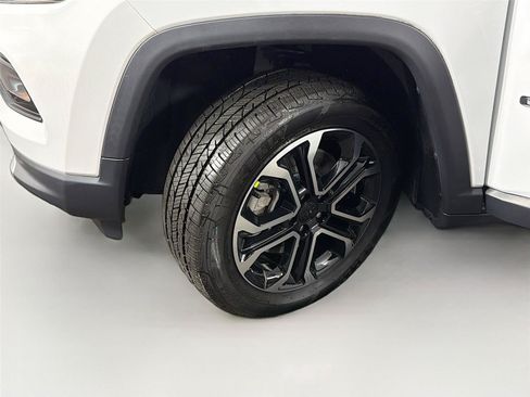 Used 2023 Jeep Compass Limited w/ Sun and Sound Group AWD/4WD image 36