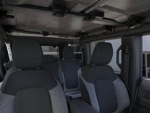 New 2025 Ford Bronco Base image 12