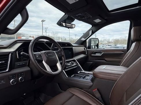 Used 2024 GMC Sierra 2500 Denali w/ Denali Reserve Package image 13
