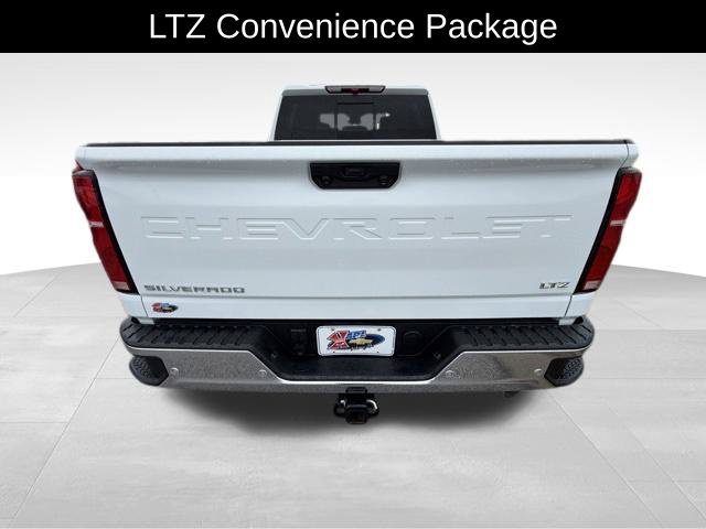 Used 2026 Chevrolet Silverado 2500 LTZ AWD/4WD image 6