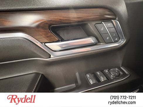 Used 2024 GMC Sierra 1500 SLT w/ SLT Premium Plus Package image 11