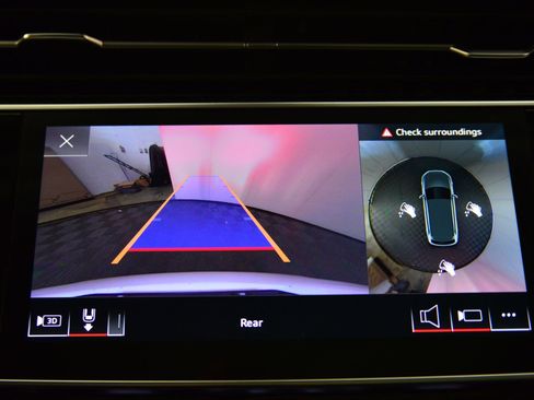 Used 2023 Audi Q7 2.0T Premium Plus w/ Premium Plus Package image 31