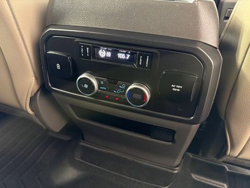 Used 2020 Ford Expedition Limited AWD/4WD image 25