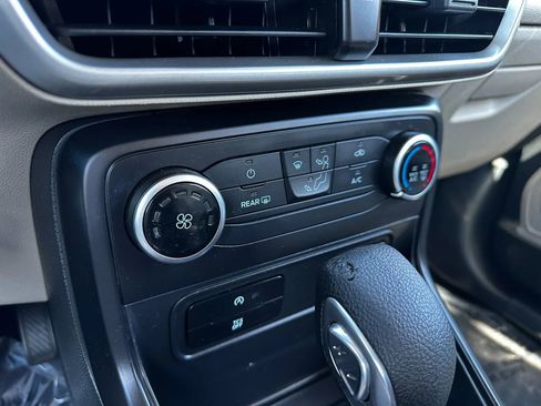 Used 2019 Ford EcoSport S FWD image 27