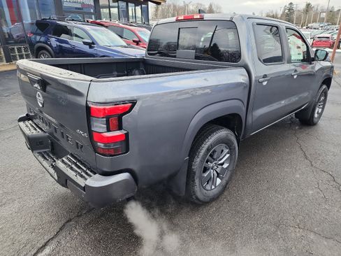 New 2026 Nissan Frontier SV image 8