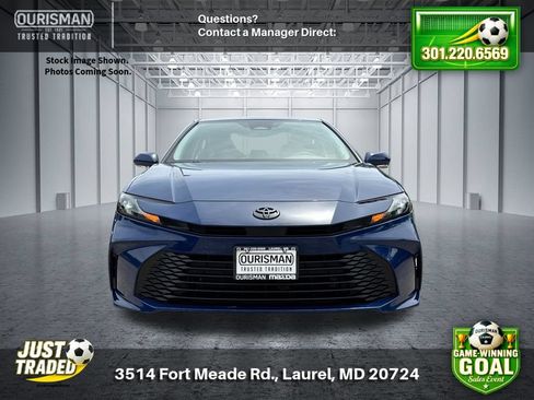 Used 2025 Toyota Camry LE w/ Convenience Package FWD image 5