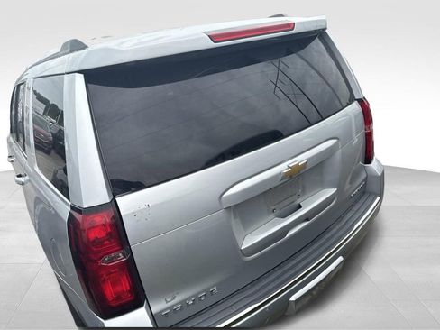 Used 2019 Chevrolet Tahoe Premier AWD/4WD image 8