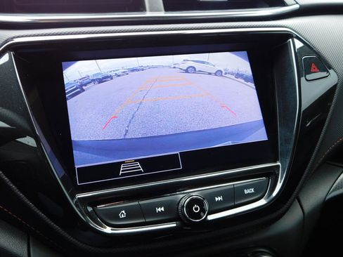 Used 2023 Chevrolet TrailBlazer RS w/ Convenience Package image 33