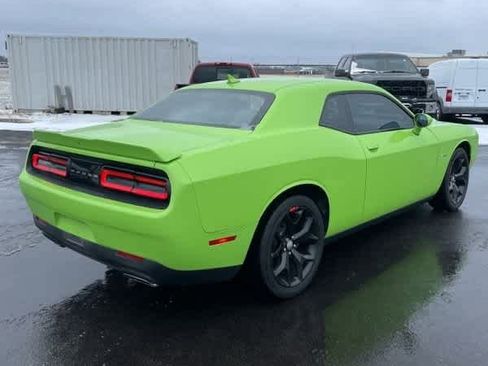Used 2015 Dodge Challenger R/T Plus image 6