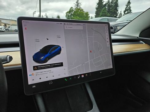 Used 2021 Tesla Model 3 Long Range AWD/4WD image 33