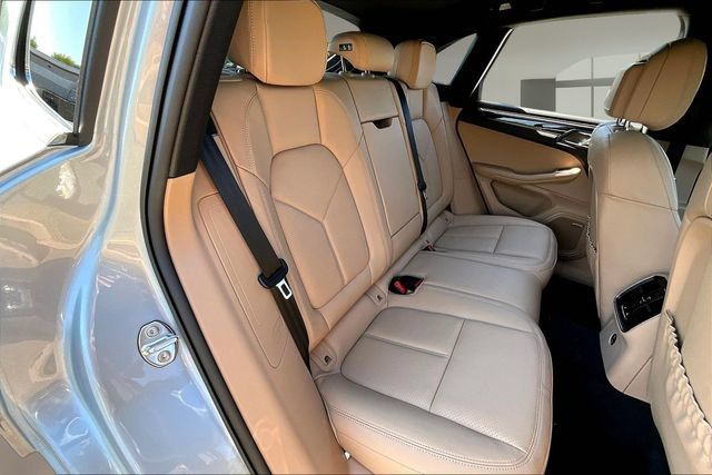 Used 2026 Porsche Macan AWD/4WD image 24