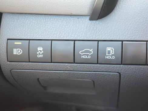 Used 2023 Toyota Camry LE w/ Convenience Package image 17