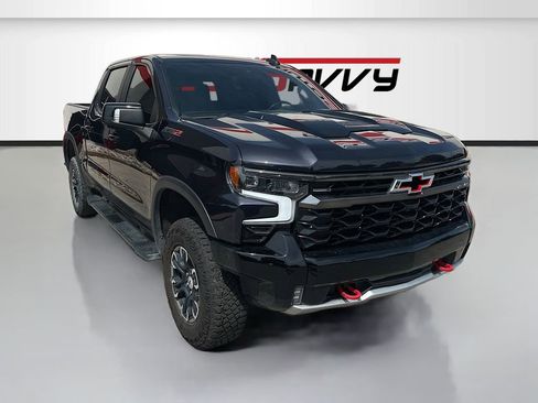 Used 2023 Chevrolet Silverado 1500 ZR2 w/ Technology Package AWD/4WD image 1