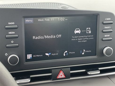 New 2026 Hyundai Elantra Blue image 24