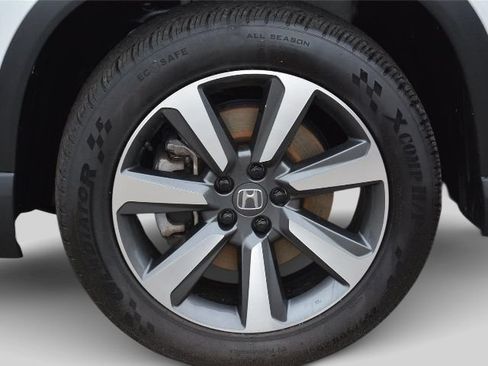 Used 2023 Honda Pilot Elite image 38