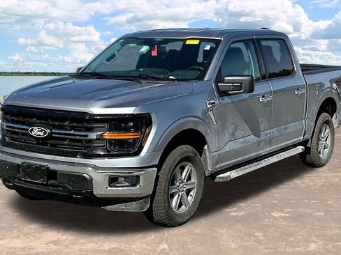 Used 2025 Ford F150 XLT w/ Equipment Group 301A Standard AWD/4WD image 2