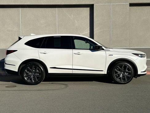 Certified 2023 Acura MDX A-Spec image 3