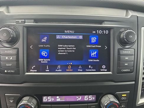 Used 2019 Nissan Titan SL w/ Midnight Edition image 35