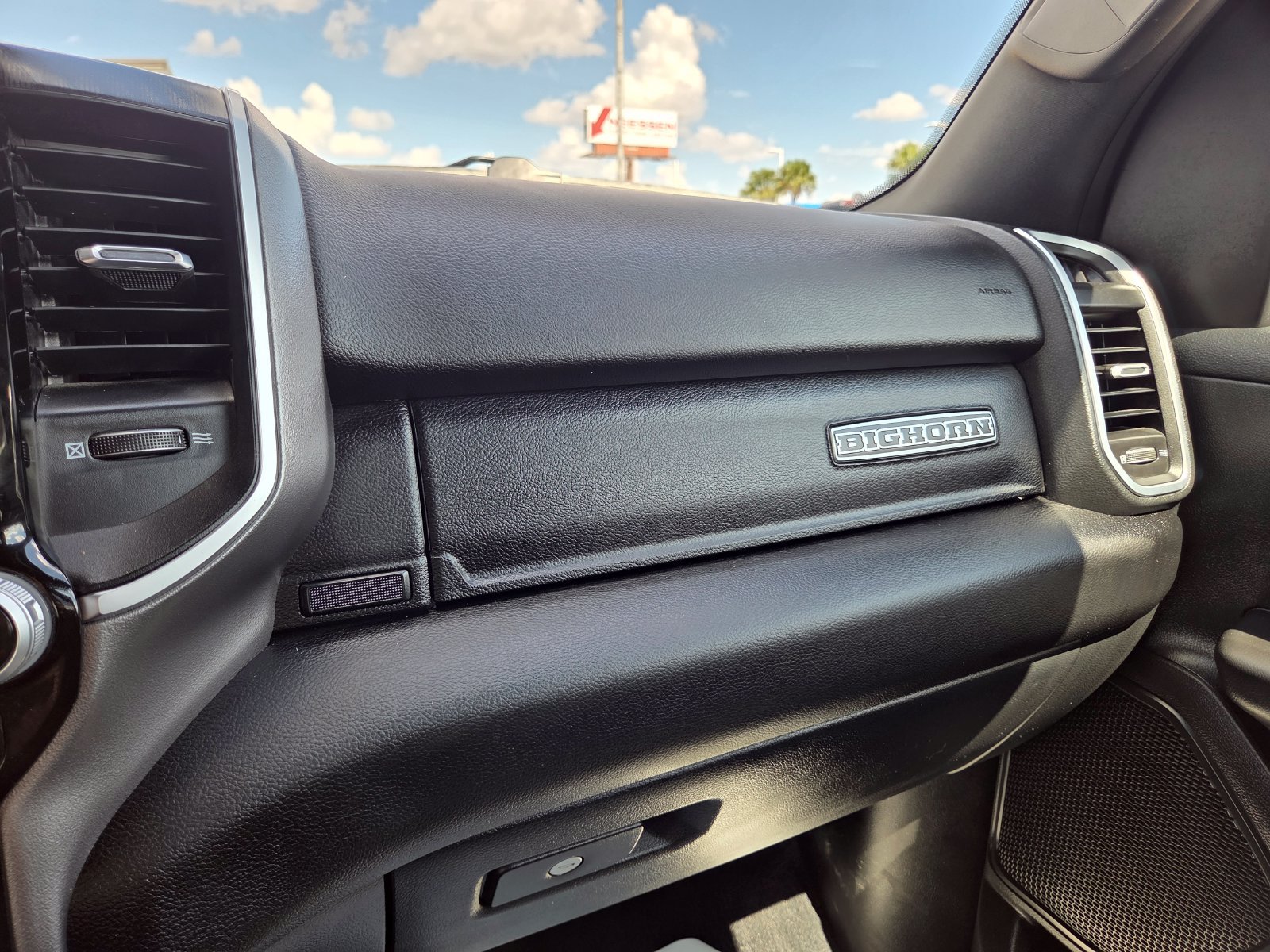 Used 2026 RAM 1500 Big Horn AWD/4WD image 35