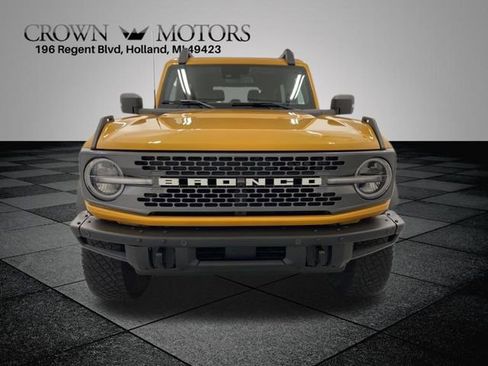 Used 2021 Ford Bronco Badlands image 2