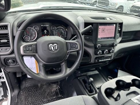 New 2024 RAM 4500 Tradesman w/ Chrome Appearance Group image 9